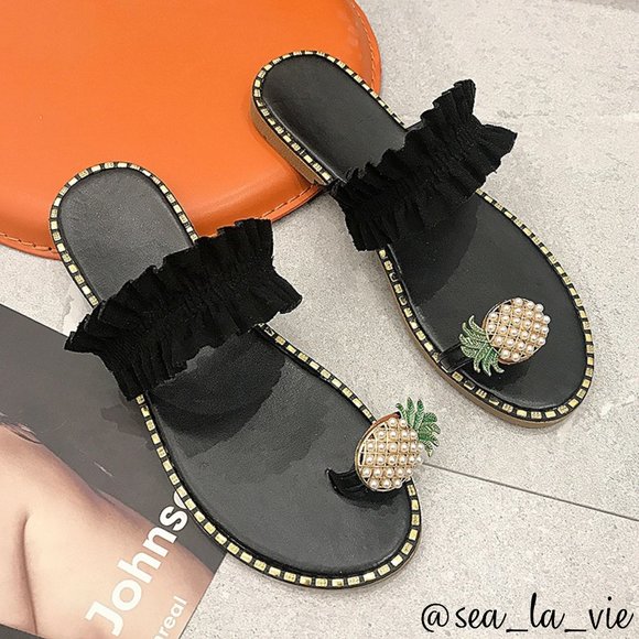 Pineapple Pearl Flat Slide Toe-Ring Sandal in Black - Picture 2 of 5